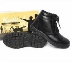 Safety boots